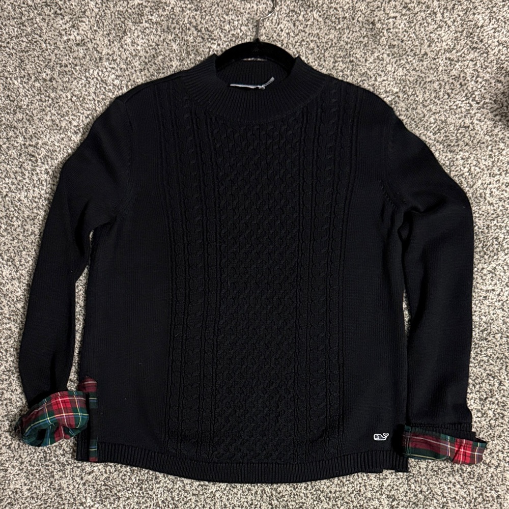 Vineyard Vines Black Cable Knit Sweater with Plaid Cuffs XS